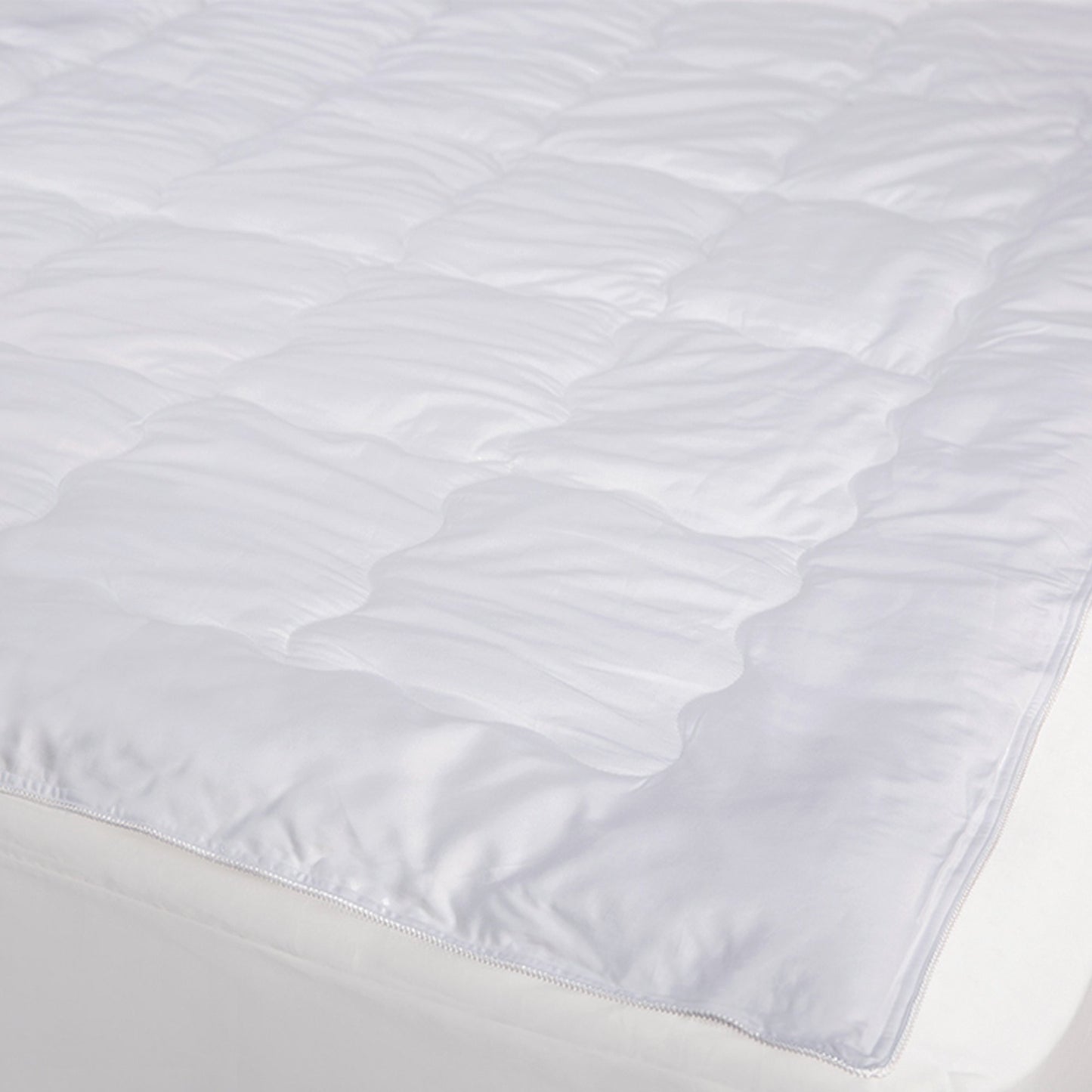 BAMBOO QUILT - 200GSM 50% BAMBOO 50% POLYESTER