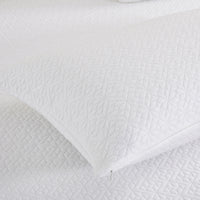 SLEEP COOL AUSTRIAN TENCEL™ PILLOW PROTECTOR